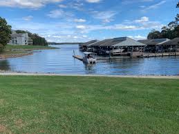 leesville lake vacation als homes