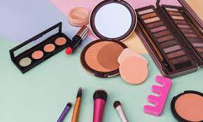 best brand makeup kit in india 2024
