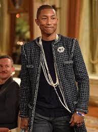 Pharrell Williams concorda com fã que disse que o hit 'Happy' incomoda