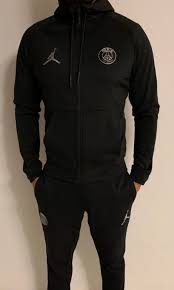 Psg will wear all new jordan brand kits in this season's champions league. Trainingsanzug Paris Jordan Sale 831a3 09b99