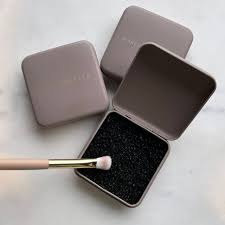 color switch brush cleaner makeupmekka