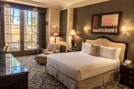 las vegas 2 bedroom jacuzzi suites