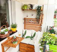 maximize your small balcony space