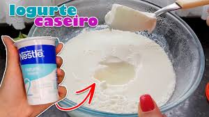 iogurte natural caseiro com 2