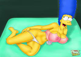 Tram Pararam 🍆❤️🤤 - Marge Simpson slowly stripping for you