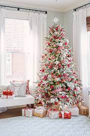 You'll find everything you need to plan the perfect get together from christmas party decorations to christmas tableware, party favors, candy and much more. Creative Christmas Tree Themes Better Homes Gardens