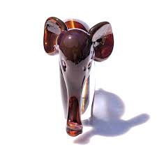murano glass elephant figure