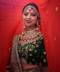 gujarati bridal attire and makeup