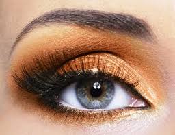 Light browns and light reds. 5 Ways To Make Blue Eyes Pop With Proper Eye Makeup Her Style Code