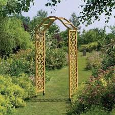 Gardman Elegant Wooden Garden Arch