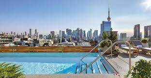 8 Best Rooftop Pools In Toronto 2022