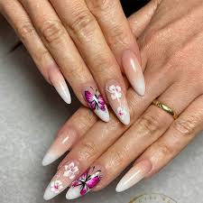 the best nail salon in bellingham 98226