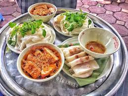 Những quán bánh cuốn nóng hút khách ở Hà Nội - Địa điểm ăn uống