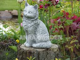 Sitting Cat Anra Garden