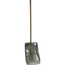 metal dustpan w handle cleaning tools