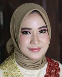 30 model hijab wisuda a simpel