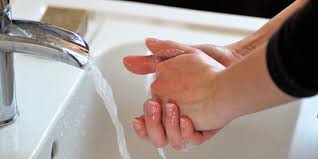 Apakah anda mencari gambar cuci tangan png atau vektor? Manfaat Mencuci Tangan Untuk Kesehatan Bisa Cegah Penyakit Serius Merdeka Com