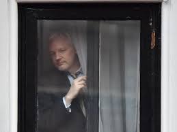 Wie hat sich julian assange jahgelang in der ecuadorianischen botschaft in london die zeit vertrieben? Londoner Gericht Lehnt Us Auslieferungsantrag Fur Assange Ab Uberregionales Ludwigsburger Kreiszeitung