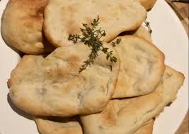 You can make pita bread either in the oven or on the stovetop, and there are advantages and disadvantages to both. Pitta Bread Recipe By Becky Cookpad
