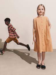The spring/summer 2020 collection from uniqlo u is here, and it's just as good—and affordable—as ever. Uniqlo U 2021 Fruhjahr Sommer Kollektion Uniqlo