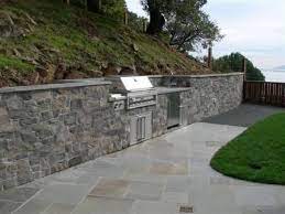 Smart Use Of A Retaining Wall