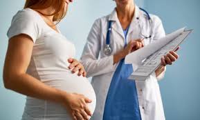 أعراض الحمل خارج الرحم - أنواع الحمل خارج الرحم | Femnastic.com