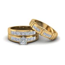 Gold color his and hers couple rings mens stainless steel womens aaa crystal princess cut eternity wedding band ring set. Princess Cut Diamond Trio Matching Ring For Him And Her In 14k Yellow Gold Fascinating Diamonds
