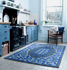 every kitchen should have a rug