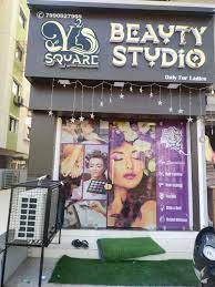 top beauty parlour services at home in
