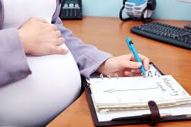 9 steps to planning your maternity leave