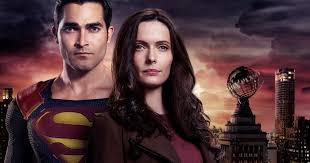 Tyler hoechlin's new suit in superman & lois has apparently leaked. Superman Lois Everything We Know About The Arrowverse Spin Off So Far