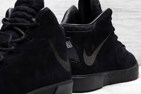 With the nike zoom generation, nike used all the technology they had at hand to deliver the ultimate shoe for the chosen one.. Nike Lebron 12 Lifestyle Lights Out Weartesters