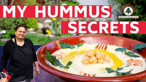 how to make authentic lebanese hummus