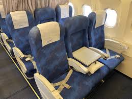 review tarom business cl a318 one