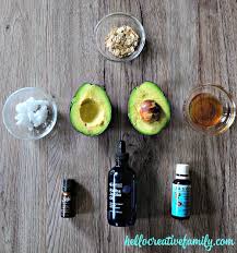 In a mixing bowl, combine ½ cup boiling water and ⅓ cup oatmeal. Avocado Honey And Oatmeal Hydrating Face Mask Recipe Hello Creative Family