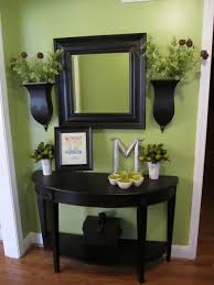 30 tips for styling your entryway table