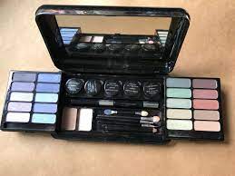 makeup kit to painting set conversion