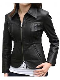 When To Wear A Leather Jacket For Women's (2021) For a Casual Look: