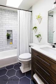 7 Ideas On How To Decorate The Bathroom