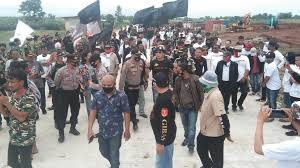 Jun 28, 2021 · sebelumnya, badan perlindungan pekerja migran indonesia (bp2mi) menyatakan, kabupaten cirebon merupakan salah satu wilayah pengirim pmi tertinggi di indonesia. Datangi Lokasi Massa Tuntut Proyek Pt Taekwang Dihentikan