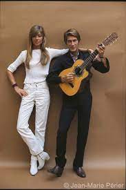 She made her musical debut in the early 1960s on disques vogue and found immediate success with her song tous les garçons et les filles. Francoise Hardy And Jacques Dutronc Paris August 1967 Galerie Xii