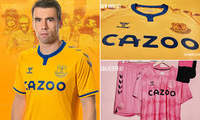 Shop new everton fc kits in home, away and third everton shirt styles online at evertondirect.evertonfc.com. Everton Unveil Amber And Blue Away Kit As Club Mark 50th Anniversary Of Their 1969 1970 League Title Daily Mail Online