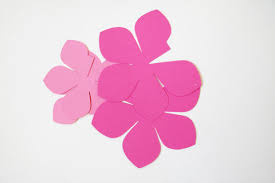 Лесни цветя от хартия да се направи, как да направите хартиени рози | други леки изделия от хартия как да направите хартиени. Kak Da Si Napravim Hartiya Za Cvetya