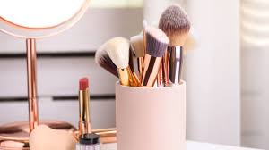 makeup brush organizer to on amazon