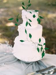 I made 2 cakes and frosted with a simple vanilla buttercream frosting. Vanilla Wedding Cakes That Are Anything But Boring Martha Stewart