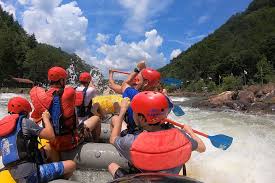 Ranked one of the top rivers for whitewater rafting you will not want to miss out on the middle ocoee trip. Goadventure Middle Ocoee River Rafting Adventure Tour