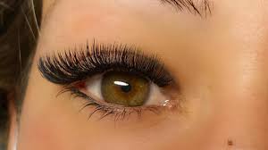 best eyebrows lashes in stirling