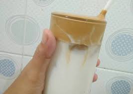 Resep cara membuat susu kedelai, tidak bau langu sehingga rasanya segar. Resep Dalgona Coffee Tanpa Susu Oleh Tastee Kitchen Cookpad