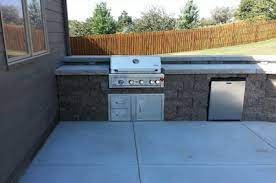 Outdoor Kitchens Omaha Landscaping