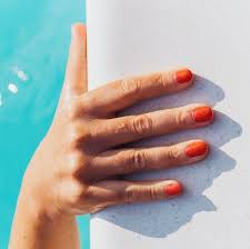 Best coral nail ideas from y summer nails ideas. 10 Best Coral Nail Polish Shades For 2019 Coral Nail Ideas